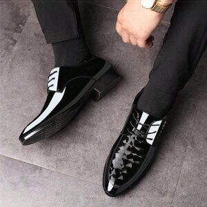 Men's Spiked Mid-Top Casual Sneakers 7-13